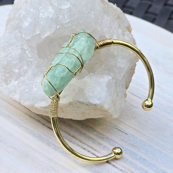 Fluorite ✦ Wire Wrap Clarity Cuff ✦ 14Kt Gold Over Copper Adjustable Talisman - Picture 8 of 13